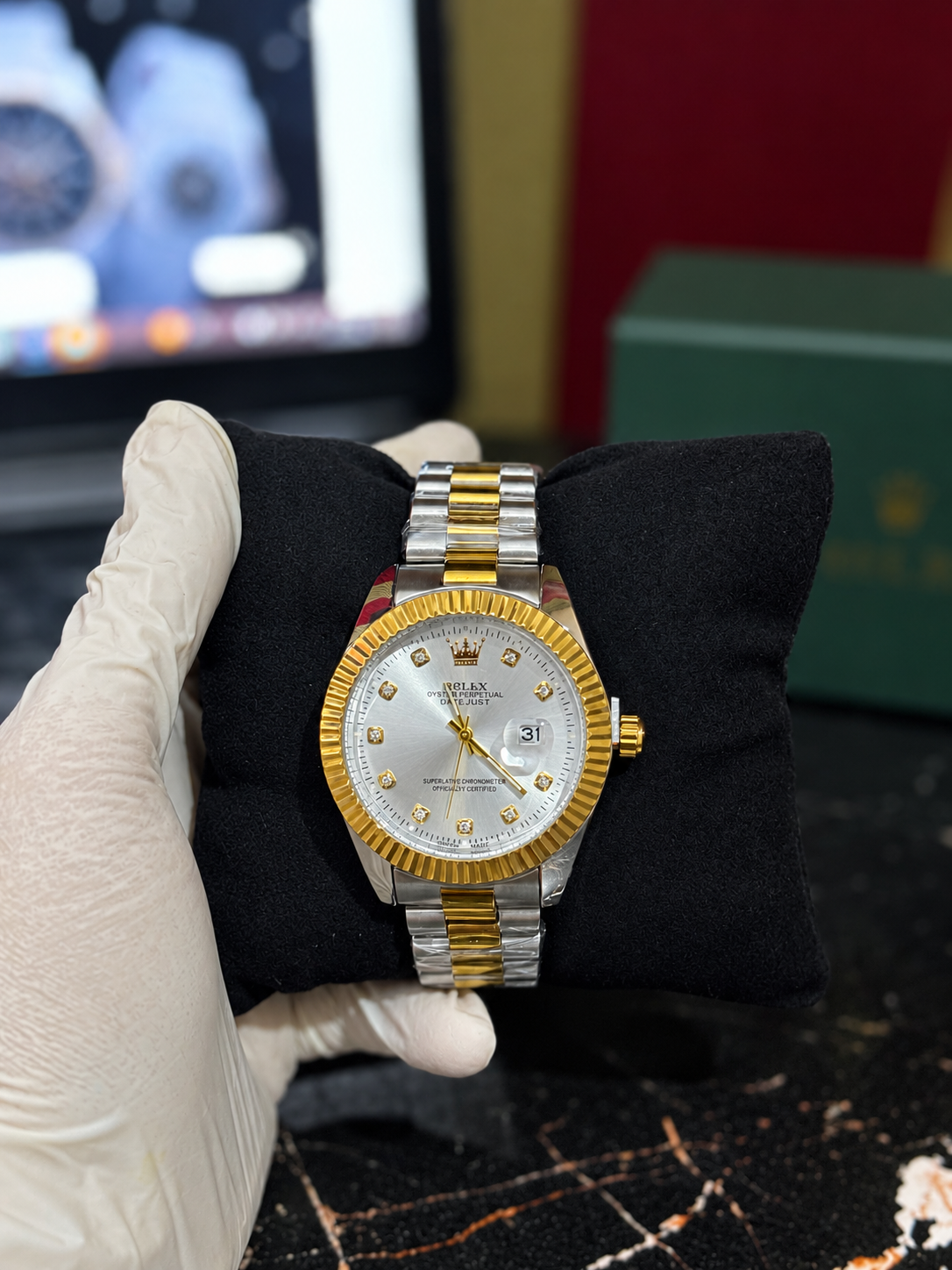 Rolex Classic Watch Available in 3 colours 🔥